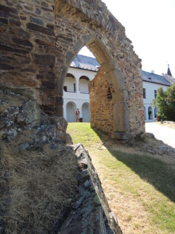 Velhartice