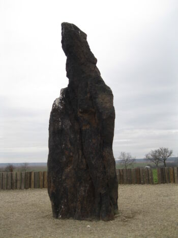Menhir Klobuky