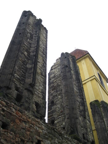 Panenský Týnec