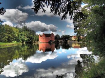 Zámek Červená Lhota